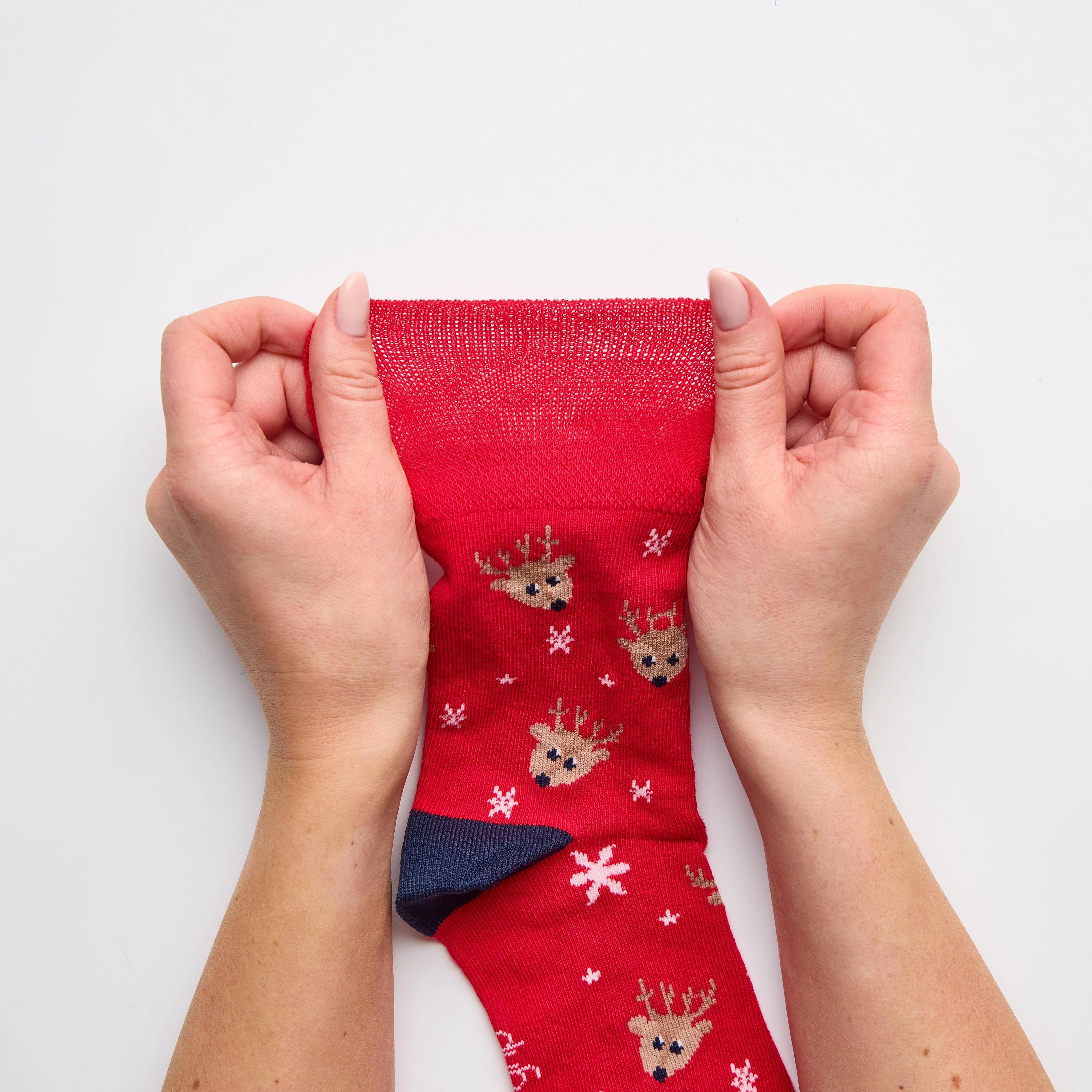 3 Pairs Ladies Fun Feet Christmas Socks - Reindeer Mix - Image 3